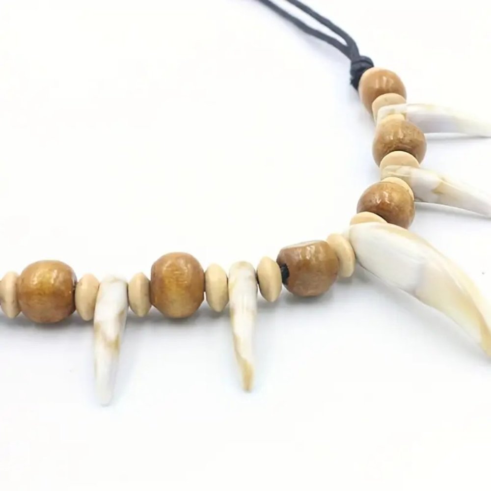 Unique Tribal-Style Beaded Necklace with Wolf Tooth - Picture 3 of 4